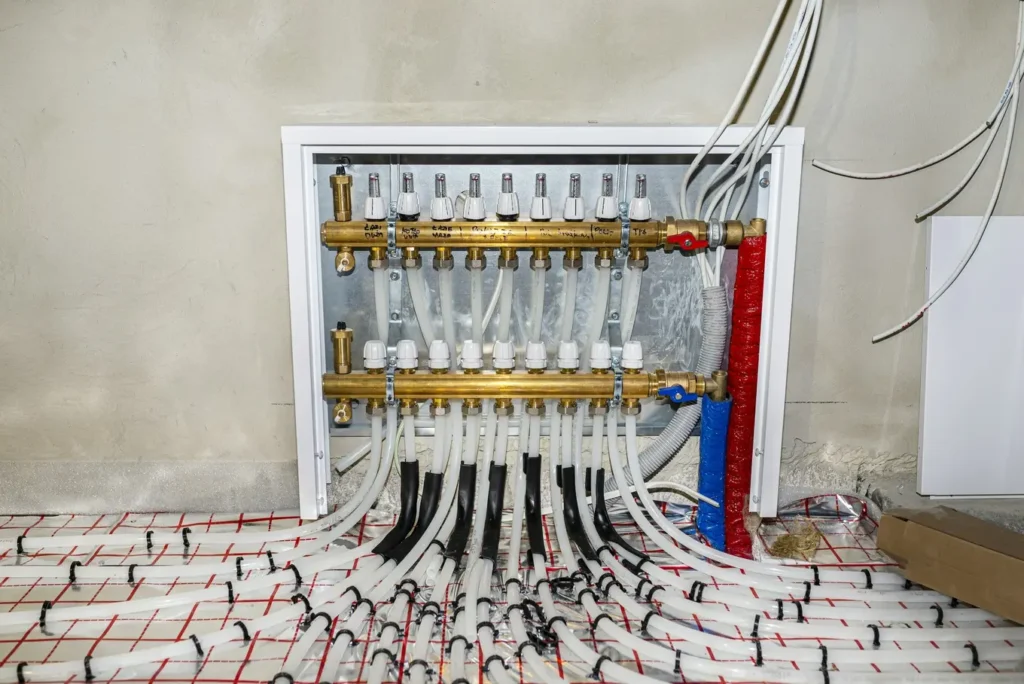 rozdzielacz do ogrzewania podłogowego